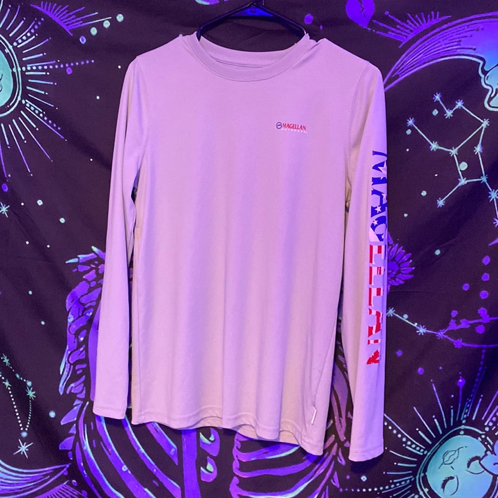 Silver Magellan Outdoors long sleeve w American Flag print on left sleeve